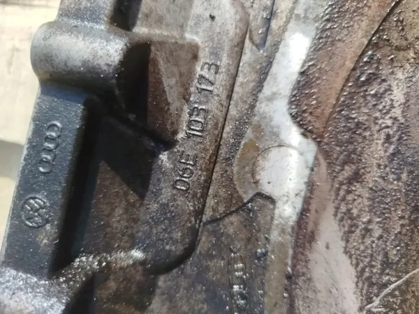 Steuerdeckel OEM 06E103173 für Audi 3.0 TFSI image 6