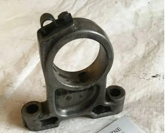 Soporte del Árbol de Levas OEM 6150510016 Mercedes W115 220D image 2