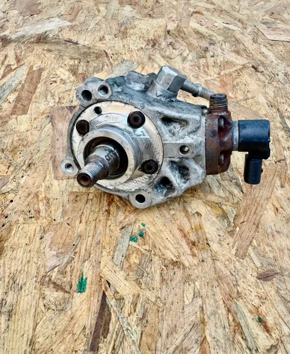 OEM 33100-2U000 insprutningspump för Kia 1.6 CRDI image 4