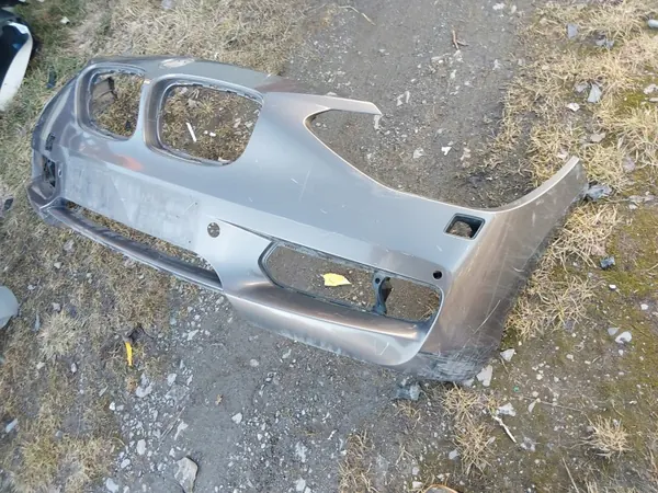 BMW 1 F20 F21 Voorbumper OEM 7245731 - Gebruikt image 4