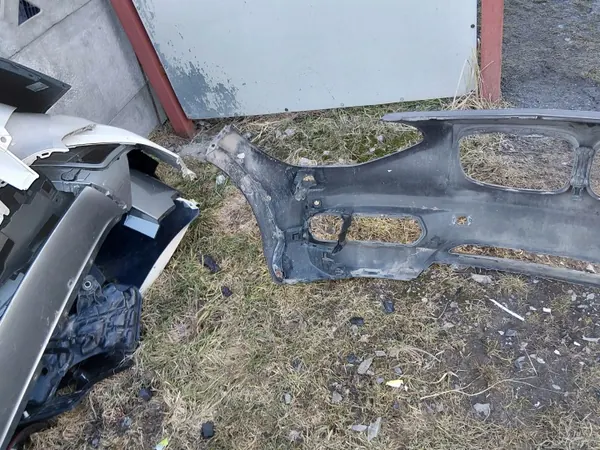 BMW 1 F20 F21 Voorbumper OEM 7245731 - Gebruikt image 8