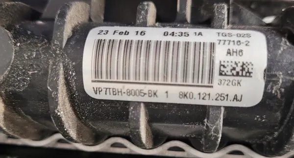 AUDI A4 A5 LIFT 2.0 TDI Radiador Frontal PAS image 7