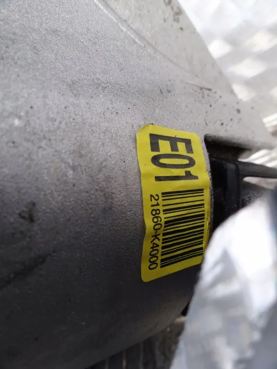 HYUNDAI KONA 2020 Sähkökoneen Kiinnike Oikea OEM image 5