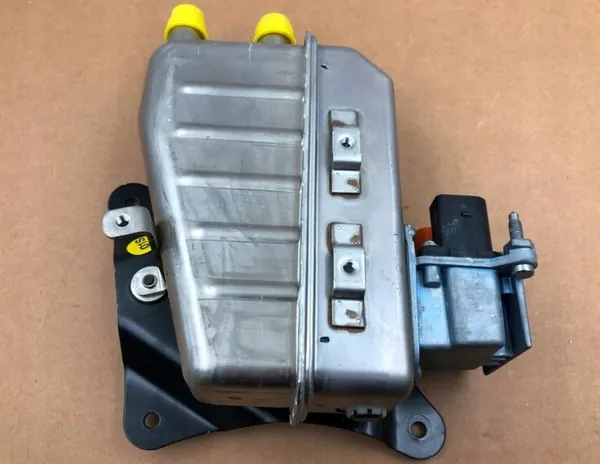 Trocador de calor Audi Q8 e-tron 55 OEM 3Q0963231E image 3