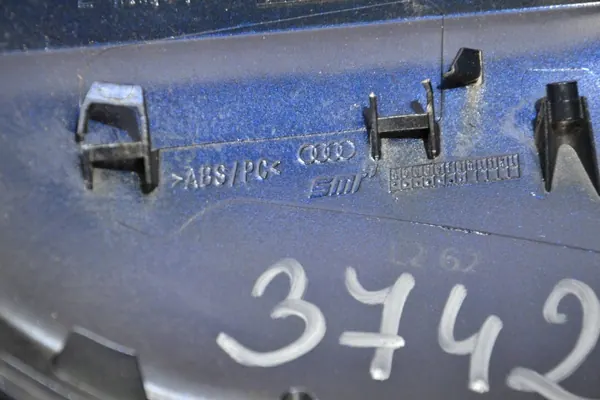 OEM 21053057 Carcasa espejo izquierdo delantero Audi A4 image 3