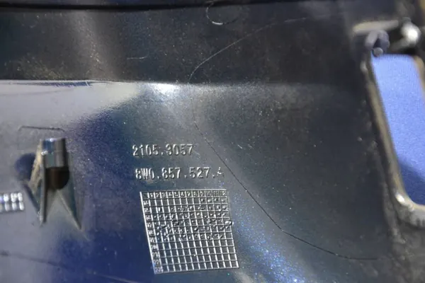 OEM 21053057 Carcasa espejo izquierdo delantero Audi A4 image 4