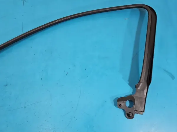 OEM 1UJ43TRMAB Framvänster Dörrlist för Jeep image 5