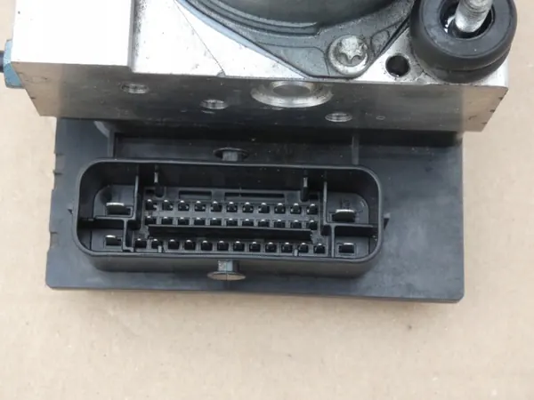 Bomba ABS Audi A6 C6 OEM 4F0614517BD Usada image 4