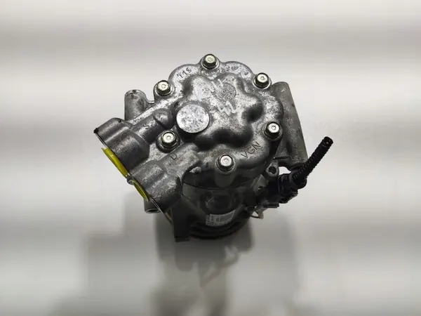 Compressore aria condizionata Renault Kangoo III 1.5 DCI image 6