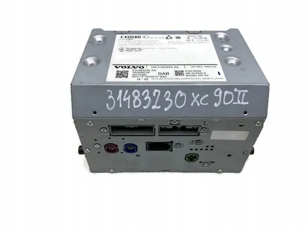 Volvo XC90 II Radio Navigation GPS OEM 31483230 image 2