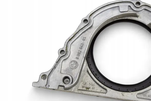 BMW M5 F90 G30 4.4 V8 Kampiakselitiiviste OEM 8092642 image 4