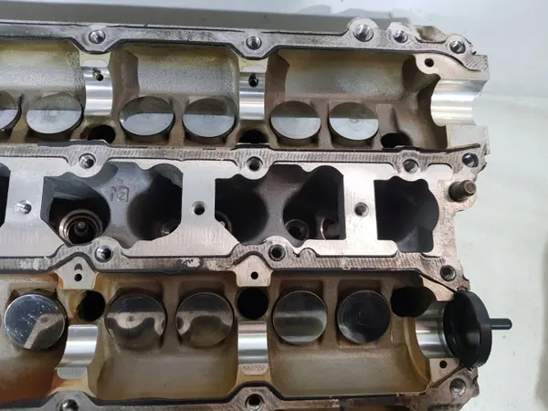 Culata Volvo OEM 31316034AB 2.0 Turbo image 9