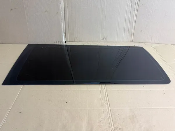 OEM Szyba karoseryjna lewy tył LONG VW T5 T6 image 2