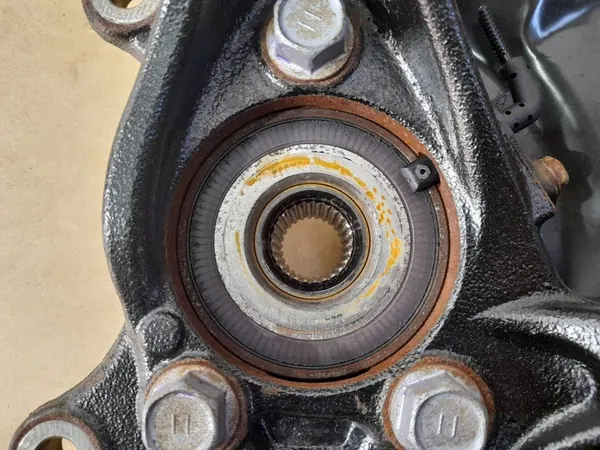 Toyota Yaris IV 1.5H XP210 Mozzo anteriore destro 43211024XX image 4