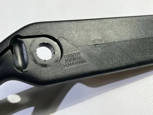 Appui-tête Dodge Challenger OEM L0237929 - Gauche Complet image 5
