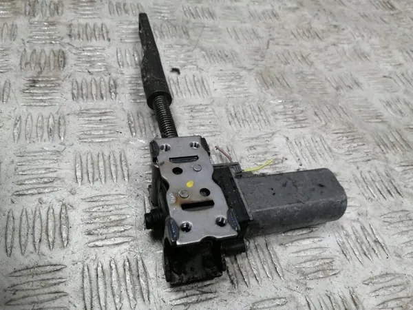 Istuinmoottori etu vasen Citroen C5 OEM 984686104 image 3
