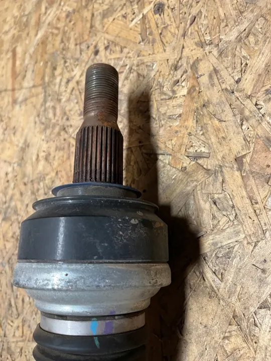 Eixo CV esquerdo OEM 23435870 para Chevrolet Corvette C8 image 3