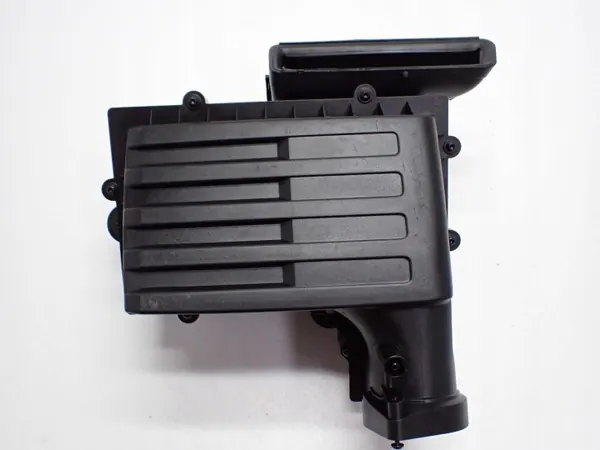 Ilmansuodatin Kotelo OEM 5Q0129607S VW Golf VII:lle image 3