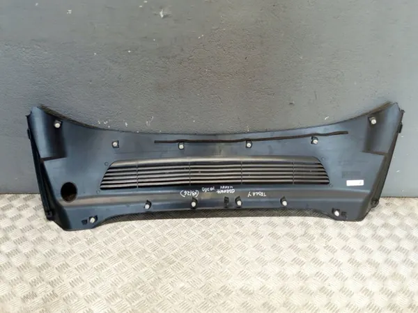Tesla OEM 1619812-98-B Y Frontkofferraumabdeckung image 6