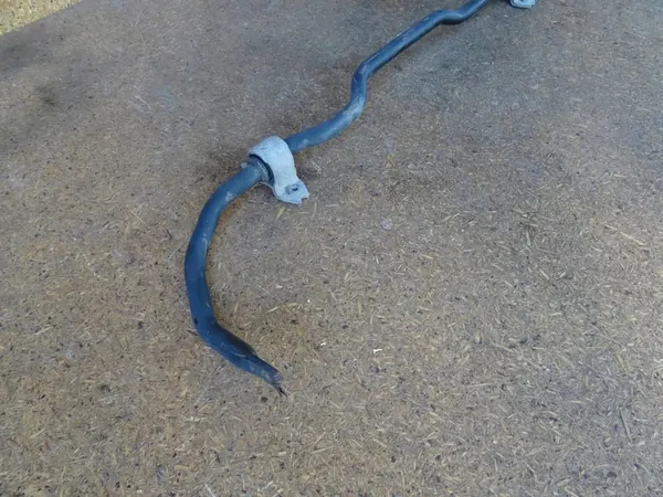 Collegamento stabilizzatore AUDI A3 8P 1K0411303BJ 1K0411333C image 2