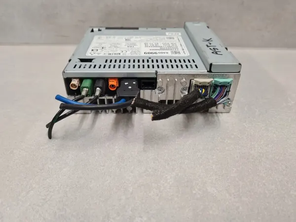 Radio-Navigationsmodul OEM 84809909 Opel Astra V image 3