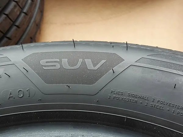 Gebruikte SUV-bandenset 235/55 R18 100V Goodyear image 7