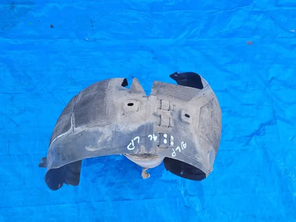 OPEL Astra J Front Left Wheel Arch KPL 13354313 image 3