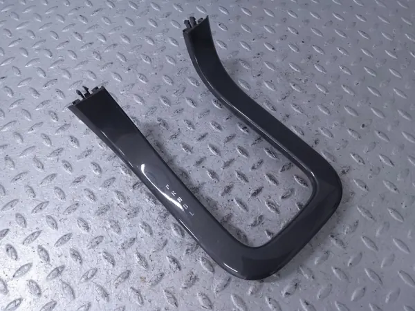 Bastidor izquierdo Chevrolet Volt I usado OEM 22858477 image 5