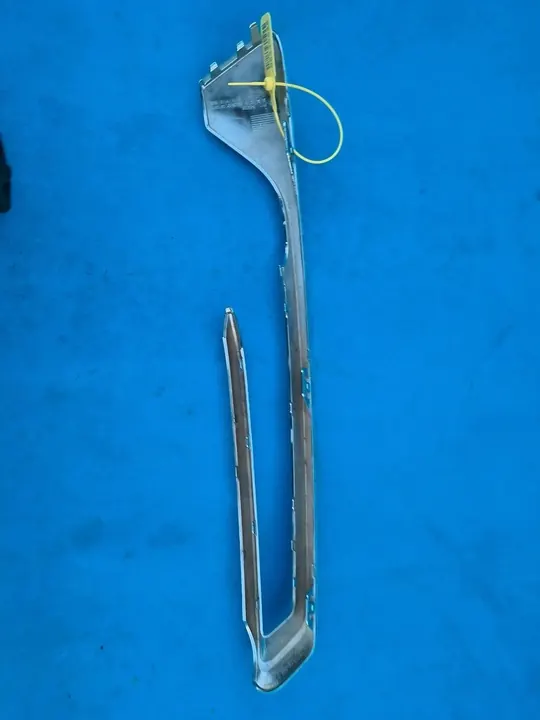 Revestimento de grelha do para-choque dianteiro esquerdo BMW F22 F23 7452305 image 4