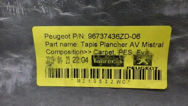 Tapete Peugeot OEM 96737436ZD - Usado image 8