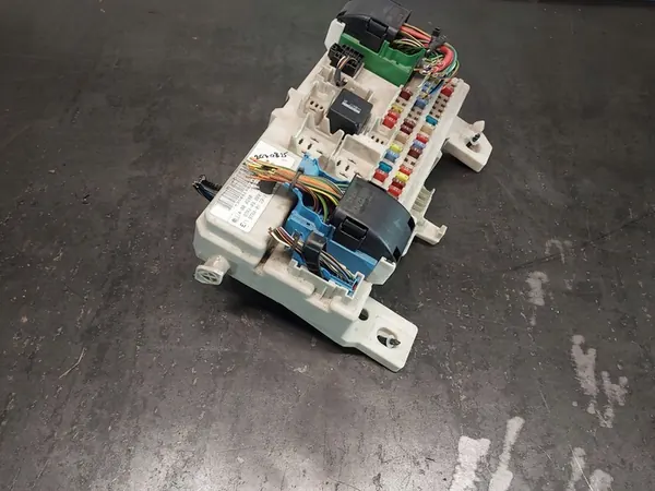 Módulo / Controlador de conforto Ford Focus 4M5T-14A073-AF image 6