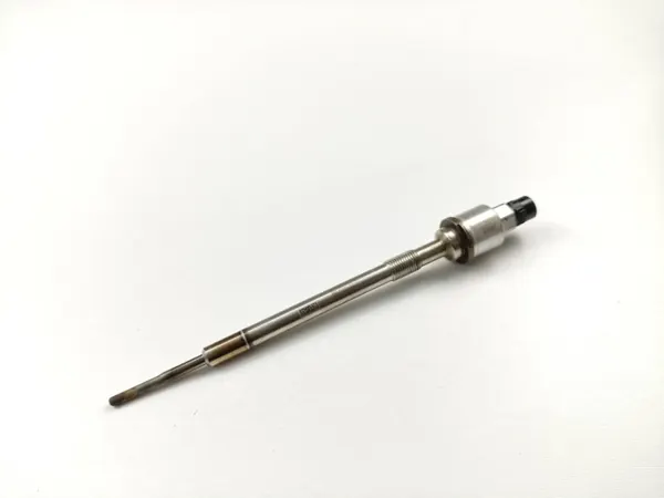 Glühkerze OEM 55579436 für Opel 2.0 CDTI image 2