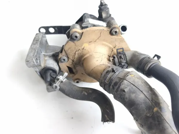 Servostyrning + Vattenpump Ford Mondeo MK3 2.0 TDDI image 4