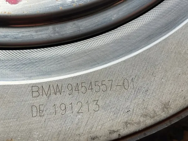 BMW X5 X6 G05 G06 3.0 i HYBRID Kaksoismassaväkä 9454557 image 8