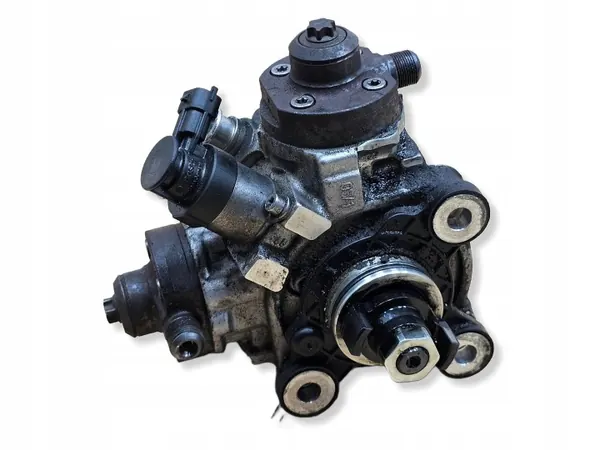 Ruiskutuspumppu OEM 31372081 Volvo D5 D4 D3 image 5