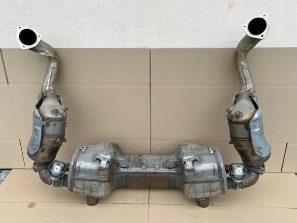 Uitlaatdemper OEM 9GT251053A Porsche 718 image 10