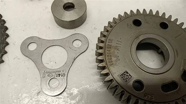 Tandremsskydd Nissan X-Trail T32 1.7 DCI OEM image 9