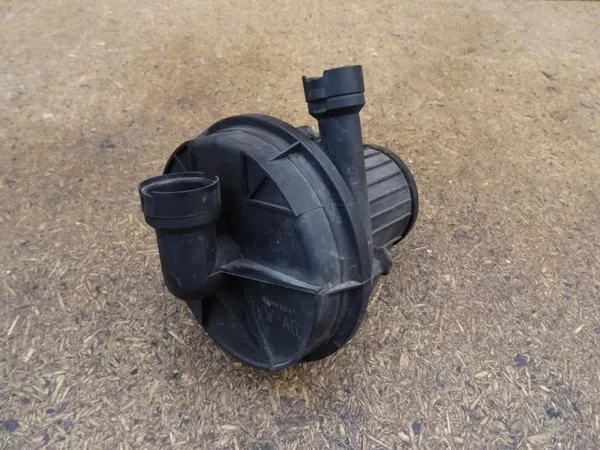 Toissijainen ilmapumppu OEM 06A959253E Audi A3 8P:lle image 4
