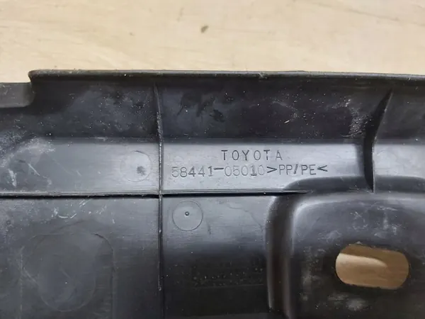 Accudeksel OEM 58441-05010 voor Toyota Avensis T25 image 4