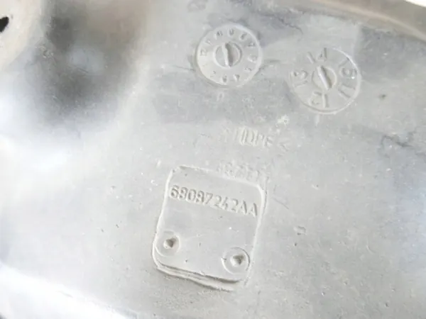 OEM 68087242AA Para-lama dianteiro direito Fiat image 4