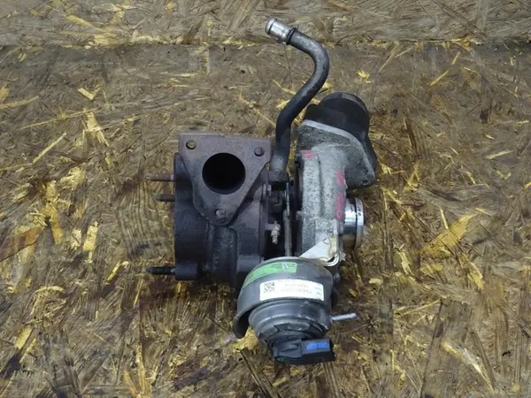 Turbokompressor AUDI A4 B8 2.0 TDI 03L145721A image 5