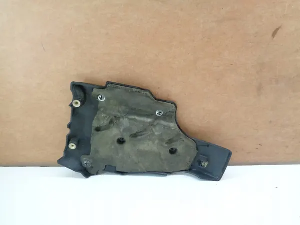 Iveco Daily VI Couvercle Moteur image 3