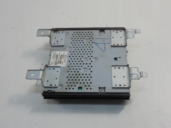 Mitsubishi radioversterker OEM 8701A256 - Gebruikt image 5
