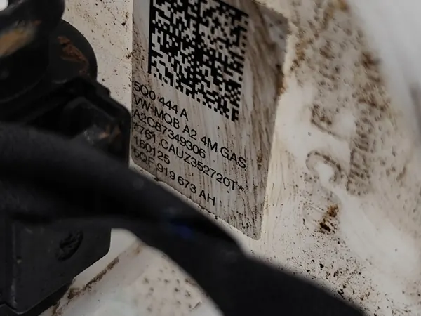 Sensor Nível Combustível Skoda OEM 5QF919673AH - Usado image 7