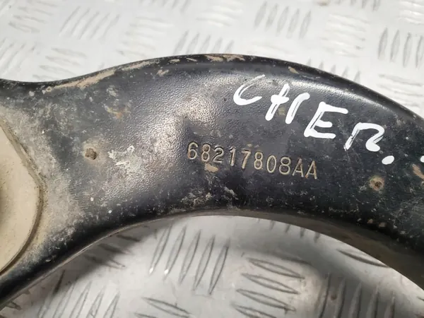 Jeep Grand Cherokee 2015 Braccio di Controllo Superiore Destro OEM image 2