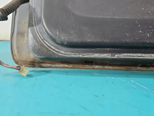 Takaluukku Suzuki Grand Vitara I 98-05 5D image 3