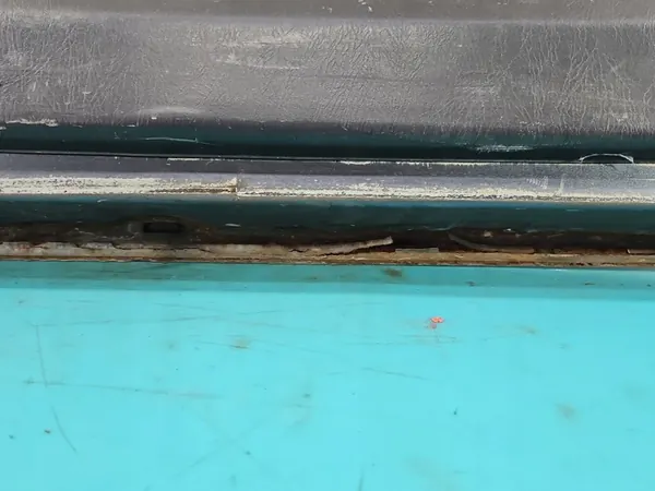 Takaluukku Suzuki Grand Vitara I 98-05 5D image 4