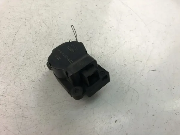 Motor de compuerta colector OEM 410473241 Citroën C5 II image 2