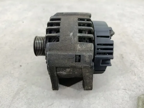 Vaihtovirtageneraattori Renault Vel Satis 2.0 T 163KM OEM 8200206251 image 3