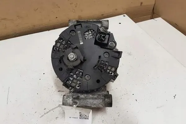 Vaihtovirtageneraattori FORD TRANSIT 2.2L diesel 2013 OEM 0125711104 image 7